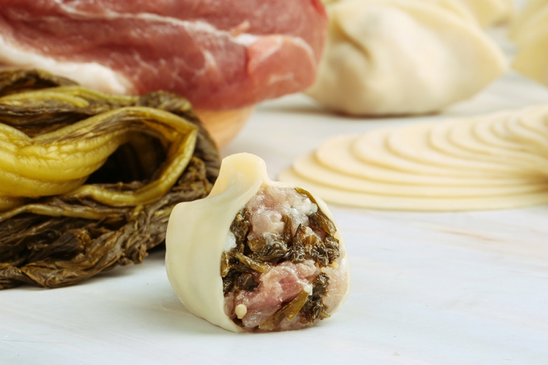 酸菜鲜肉饺